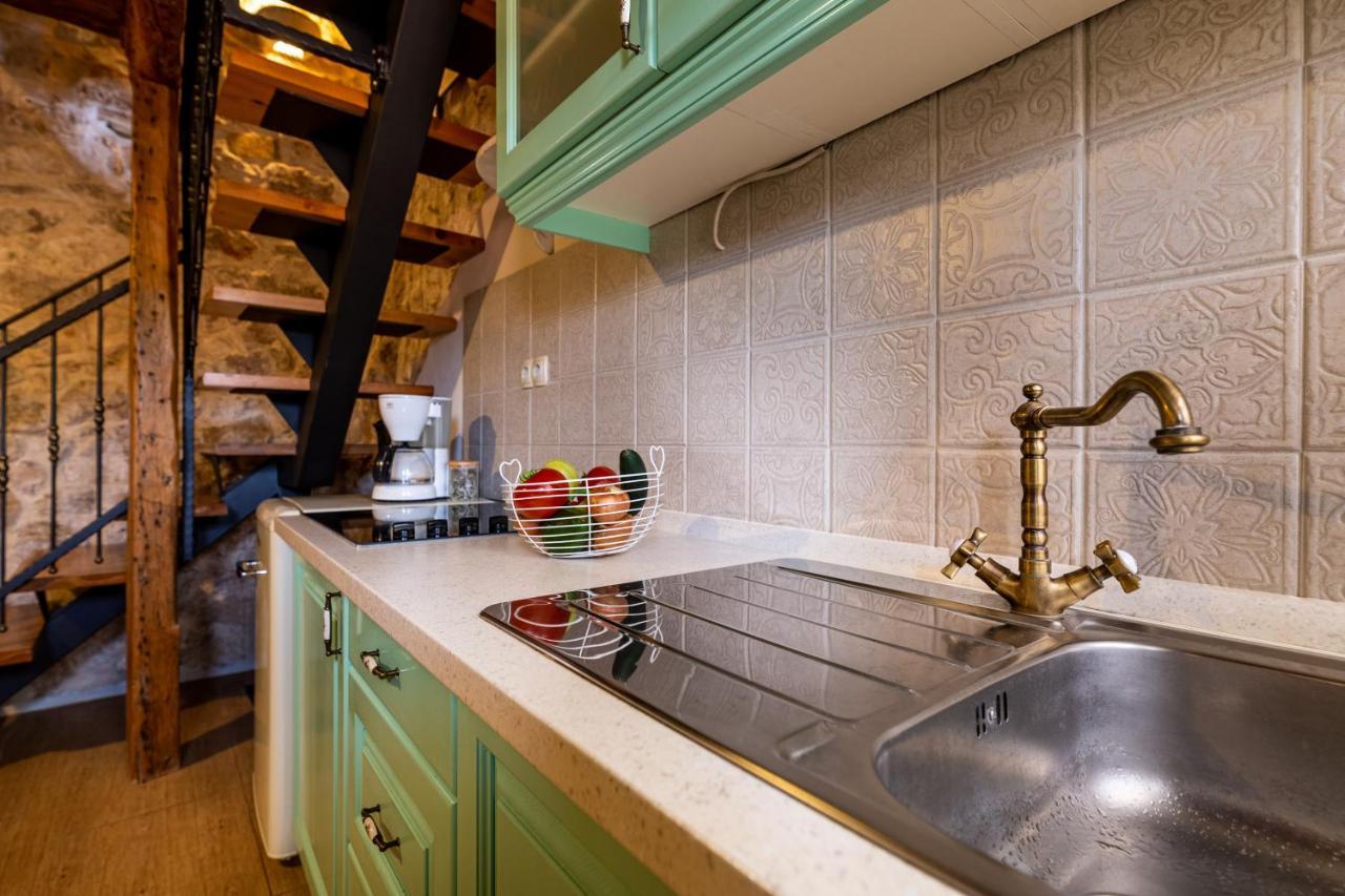 Parona Holiday Home เวอร์บนิค ภายนอก รูปภาพ